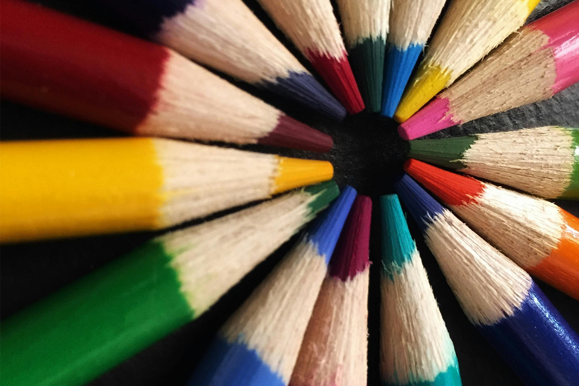 EN71 colors for pencils crayons and art supplies