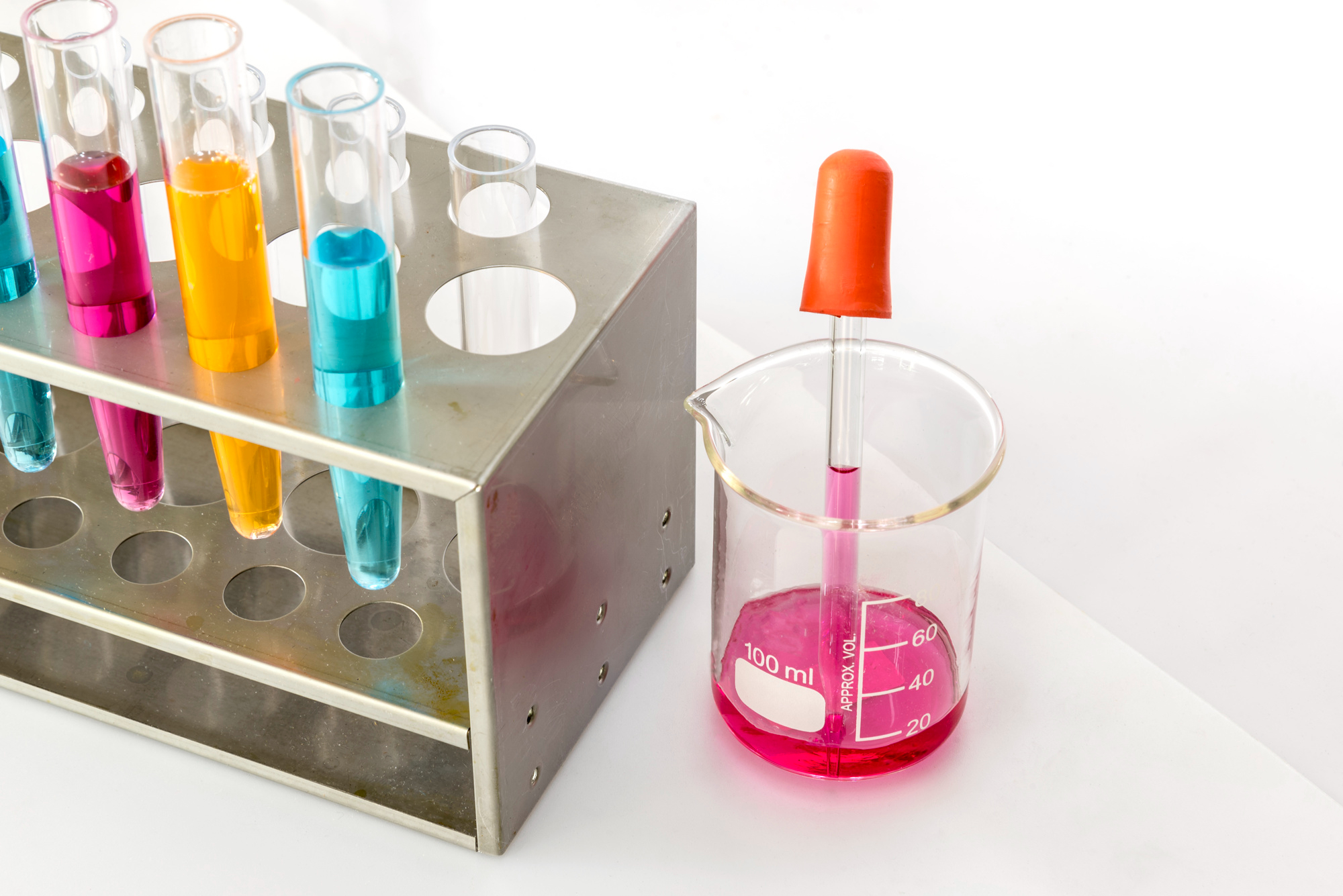 Fluorescent Xanthene Dyes: Applications Across Cosmetics, Diagnostics and Research