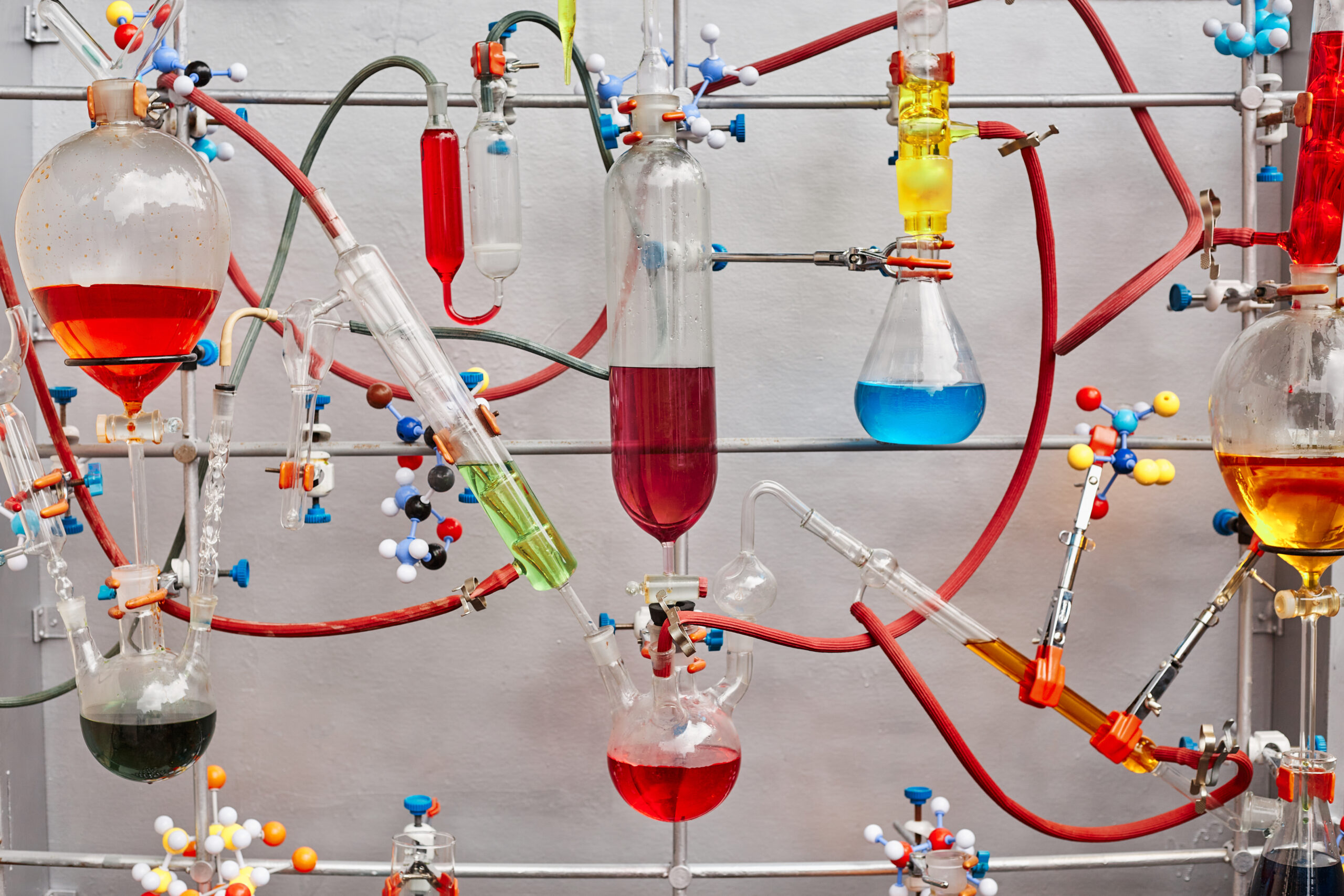 synthetic-dye-purity-testing-in-chemical-laboratory