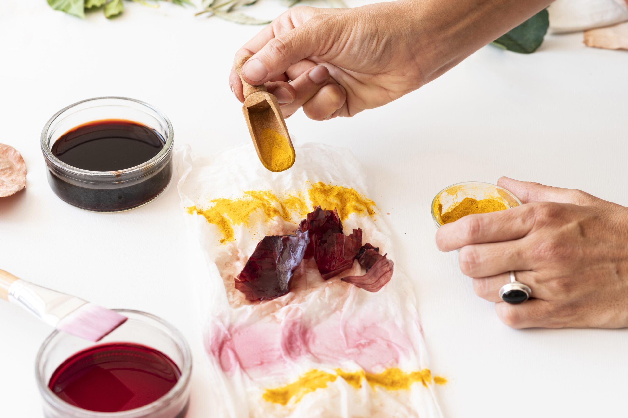 Synthetic dye purity and batch consistency testing